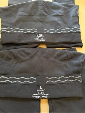 Shapermint Black Leggings with Reflective Wave Detail x2